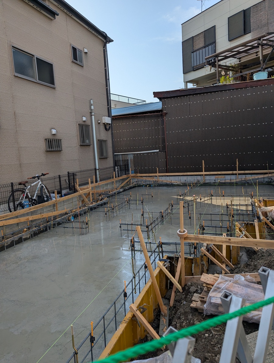 本木1丁目新築戸建て