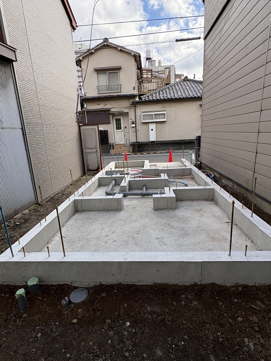 阿部様邸基礎コンクリート打設03